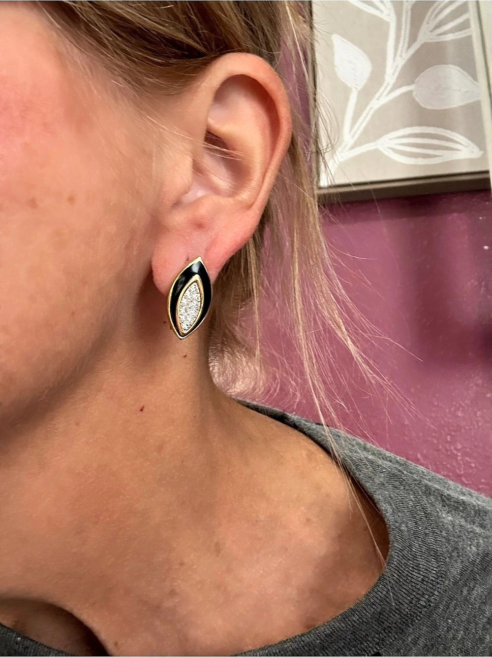 Black & Gold Clip-On Earrings Like New
